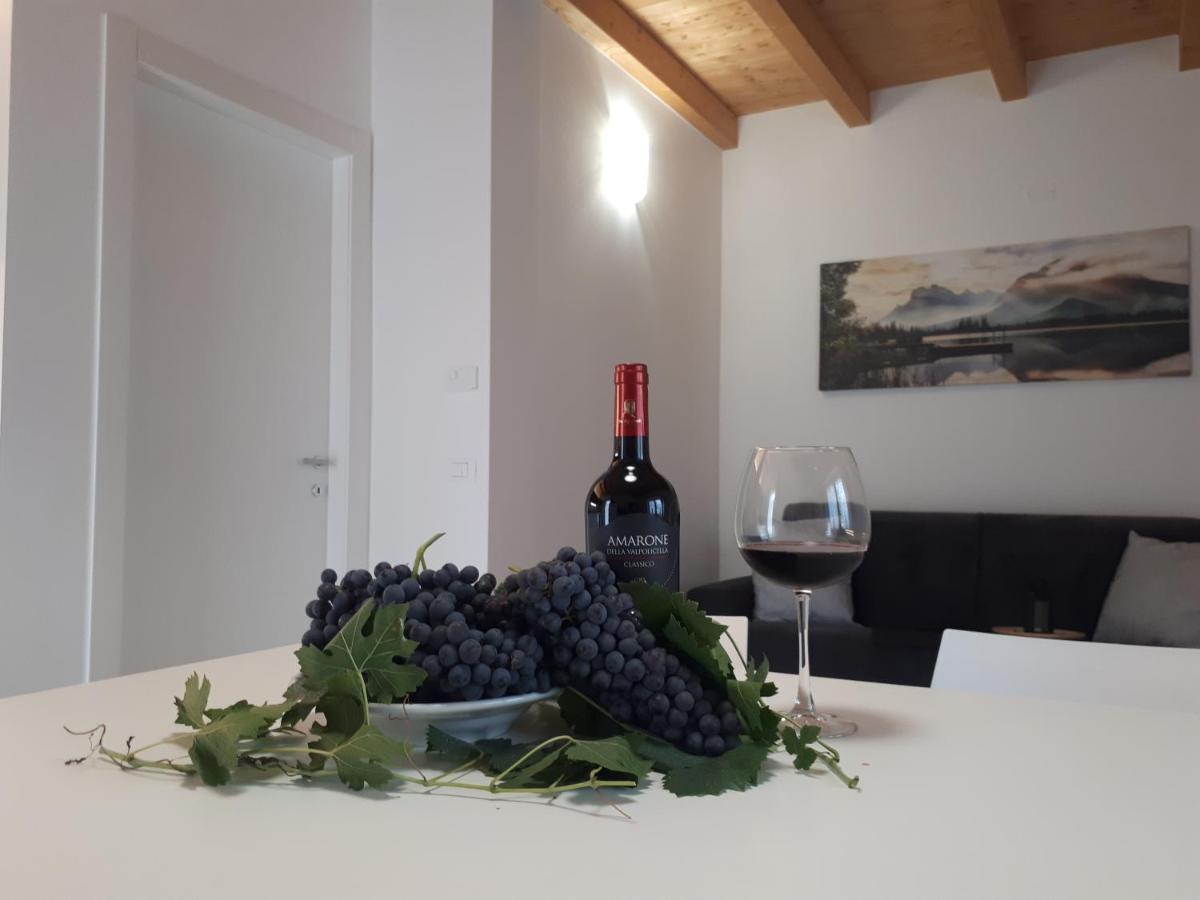 La Casa Di Anna Green Domegliara Eksteriør billede